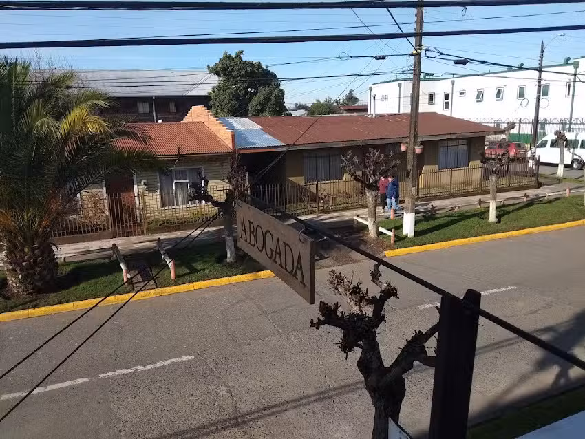 Abogada en Nueva Imperial – Sara Castro CId