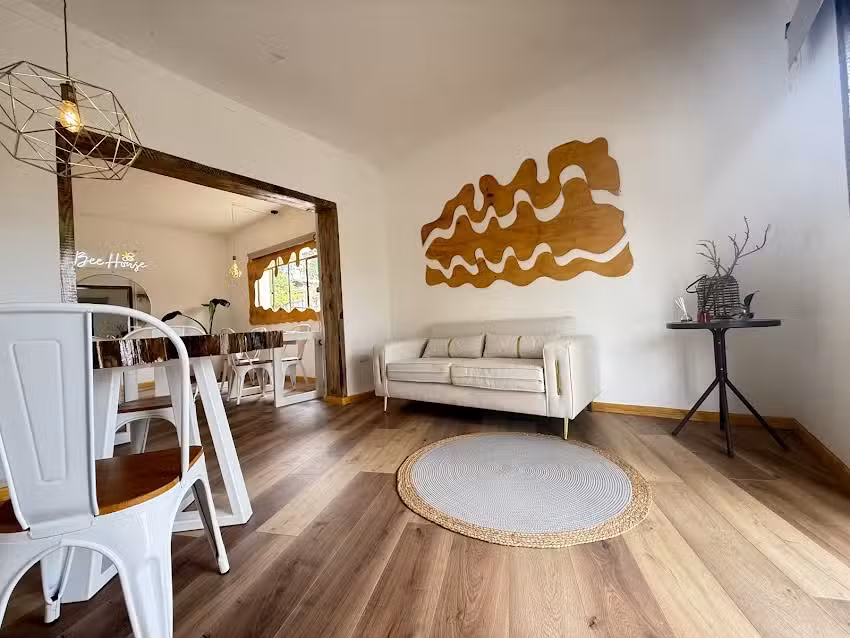 Inmobiliaria BEEHOUSE