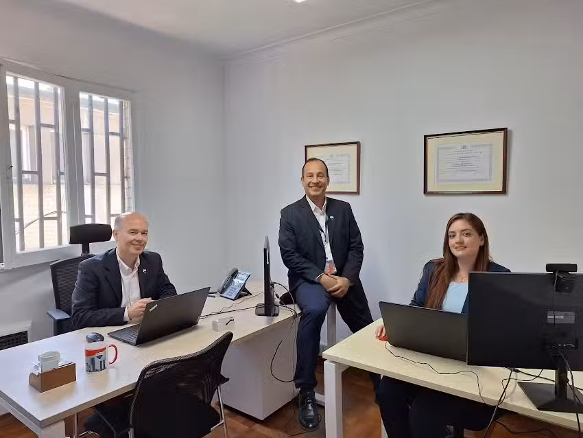 RE/MAX BURÓ
