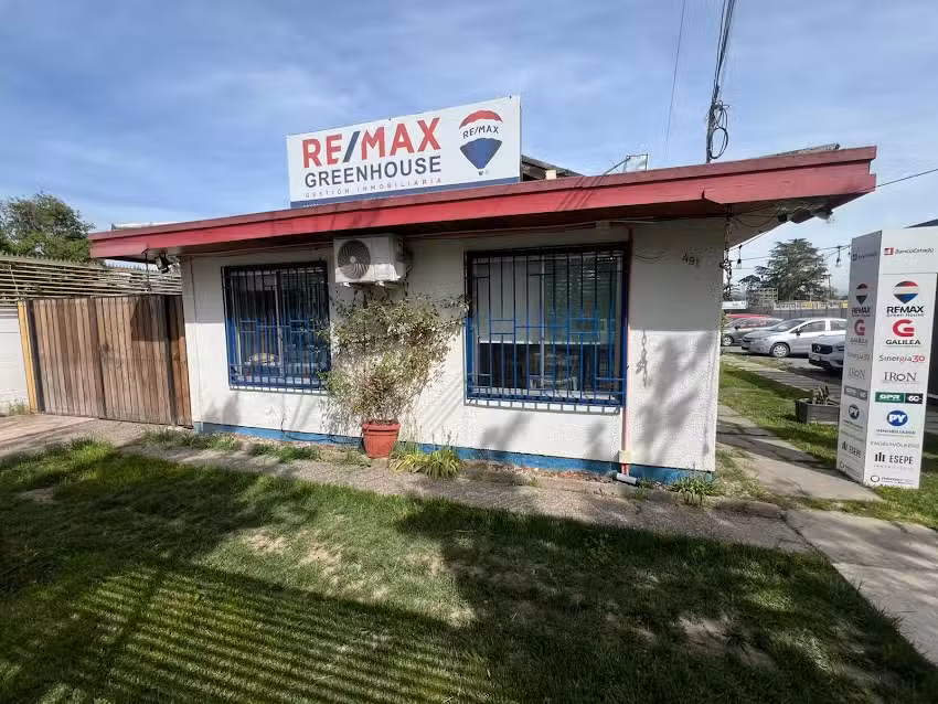 Remax Green House