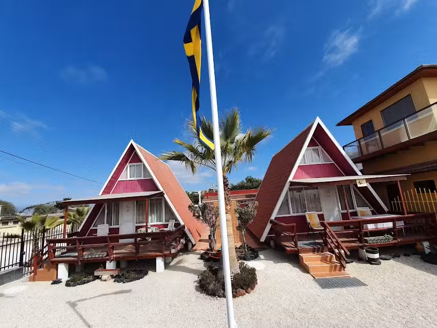 TROPICAL CABAÑAS